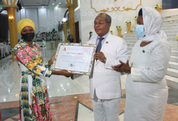 Líder Espiritual homenageado pelo Movimento Angola Avante